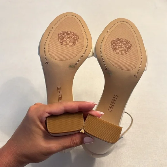 Vince Camuto Annay Sandal Creamy White - Picture 4 of 7